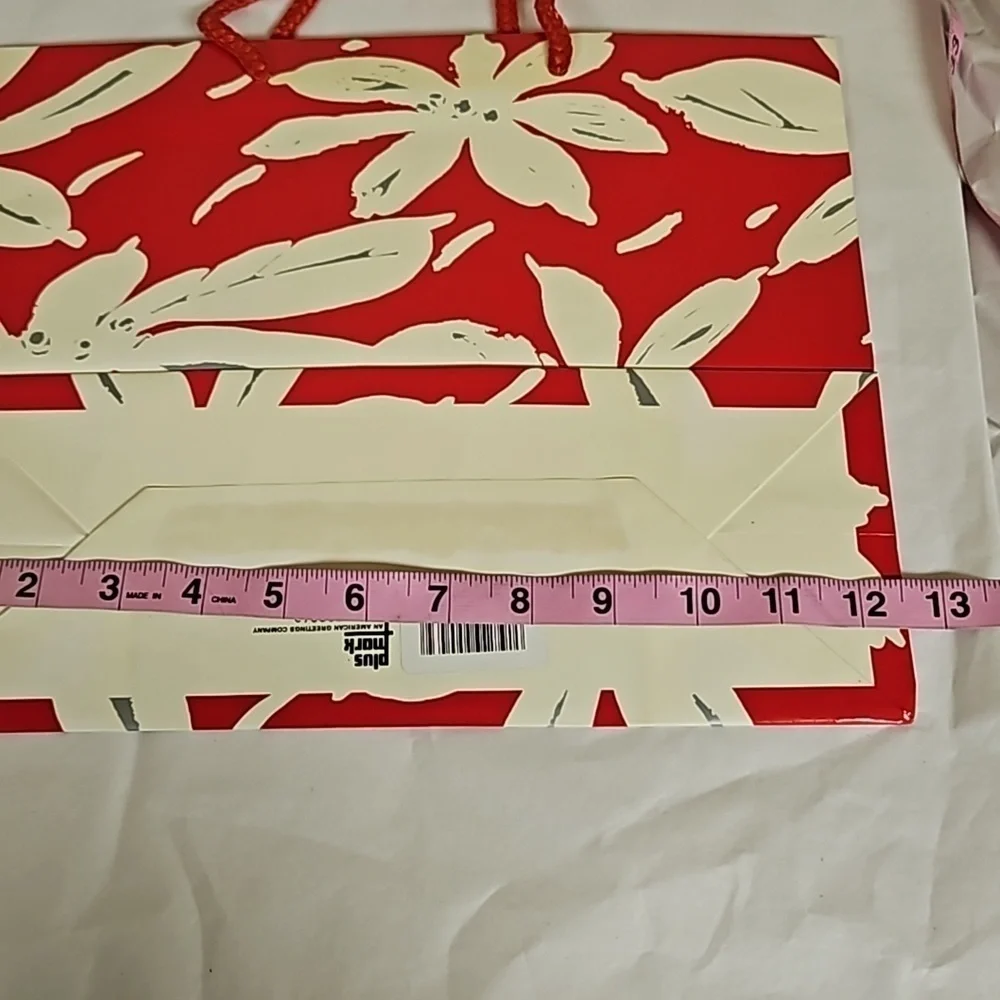 Holiday Gift Bags Rugrats Poinsettias Greetings Bundle of 11 - Picture 10 of 14